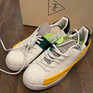 New Adidas Pharrell Williams Human Race HU 7